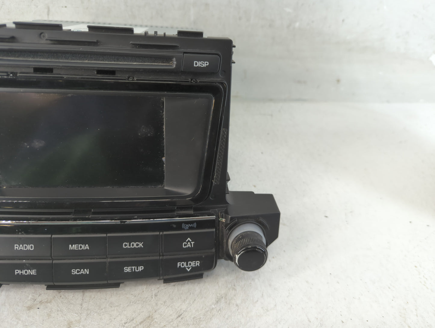 2016-2018 Hyundai Tucson Radio AM FM Cd Player Receiver Replacement P/N:96180-D31004X Fits Fits 2016 2017 2018 OEM Used Auto