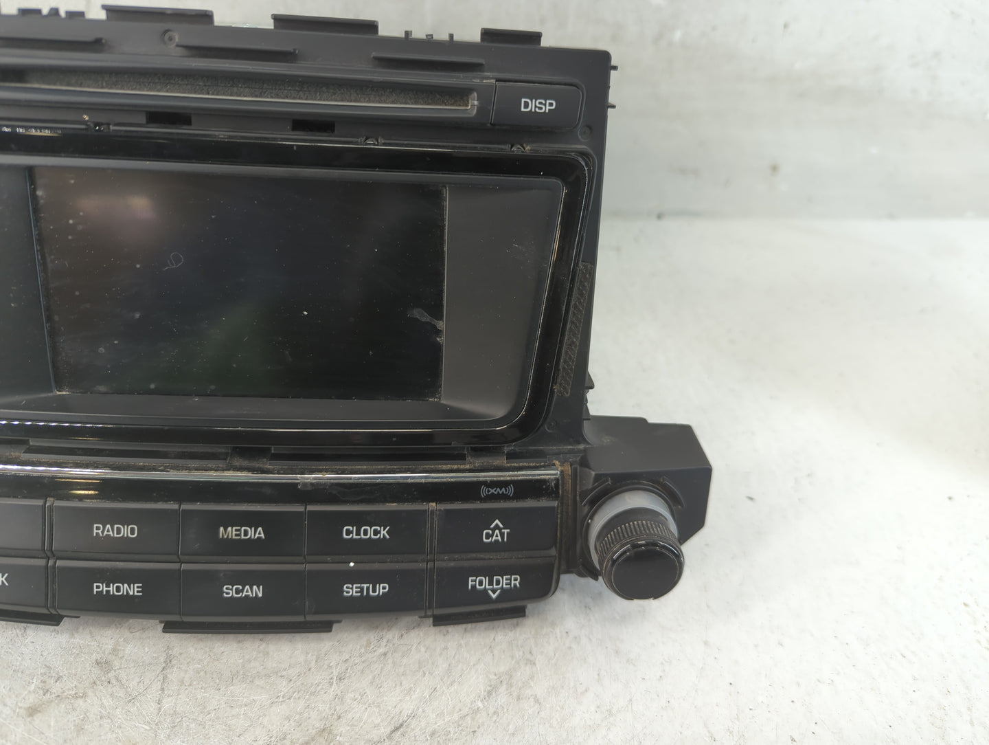 2016-2018 Hyundai Tucson Radio AM FM Cd Player Receiver Replacement P/N:96180-D31004X Fits Fits 2016 2017 2018 OEM Used Auto