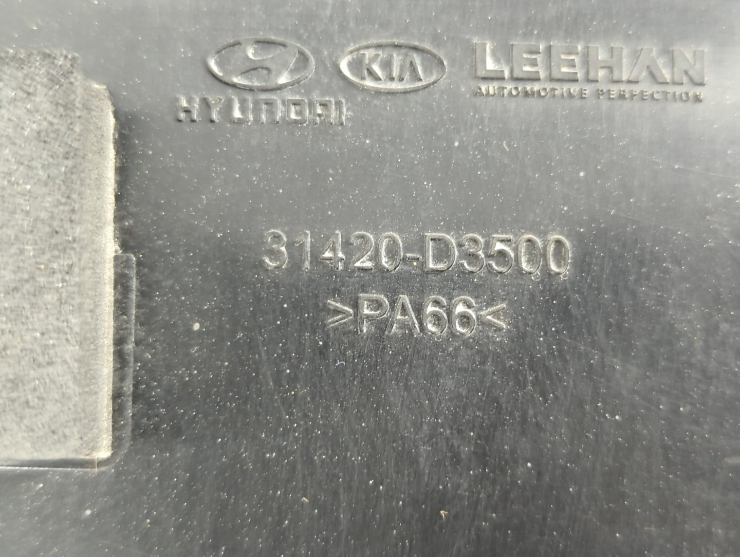 2017 Hyundai Tucson Fuel Vapor Charcoal Canister 913317 - Oemusedautoparts1.com
