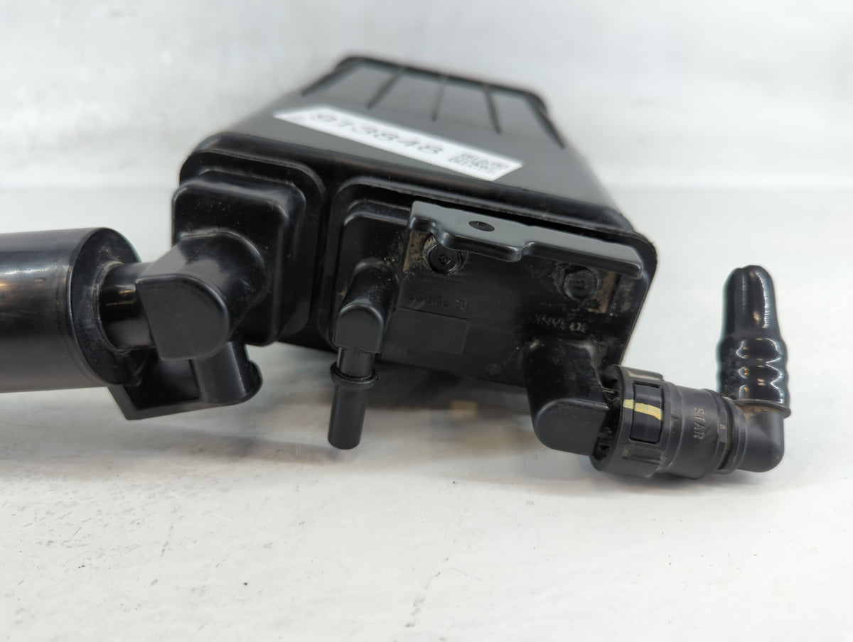 2017 Hyundai Tucson Fuel Vapor Charcoal Canister 913848 - Oemusedautoparts1.com