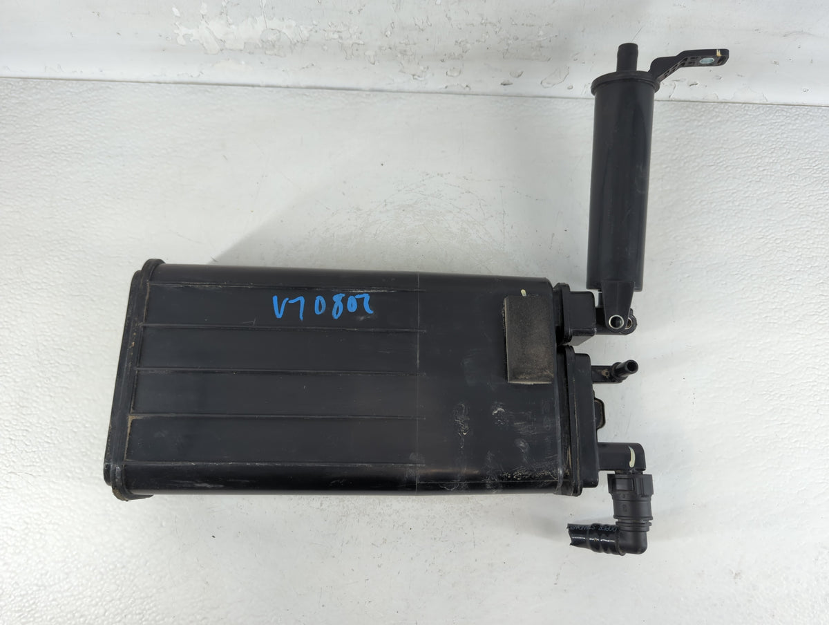 2017 Hyundai Tucson Fuel Vapor Charcoal Canister 913848 - Oemusedautoparts1.com