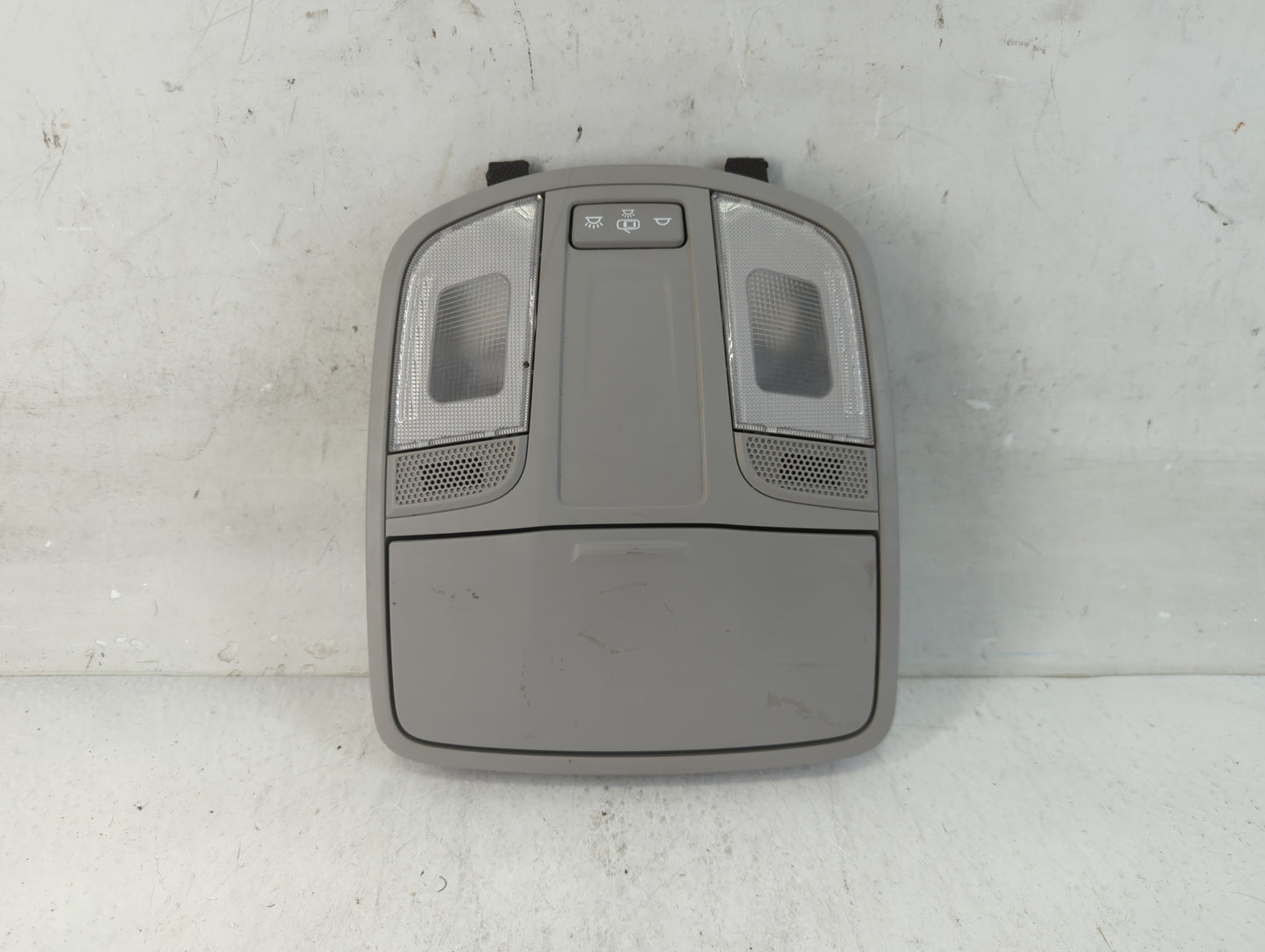 2016-2021 Hyundai Tucson Overhead Roof Console 918829 - Oemusedautoparts1.com