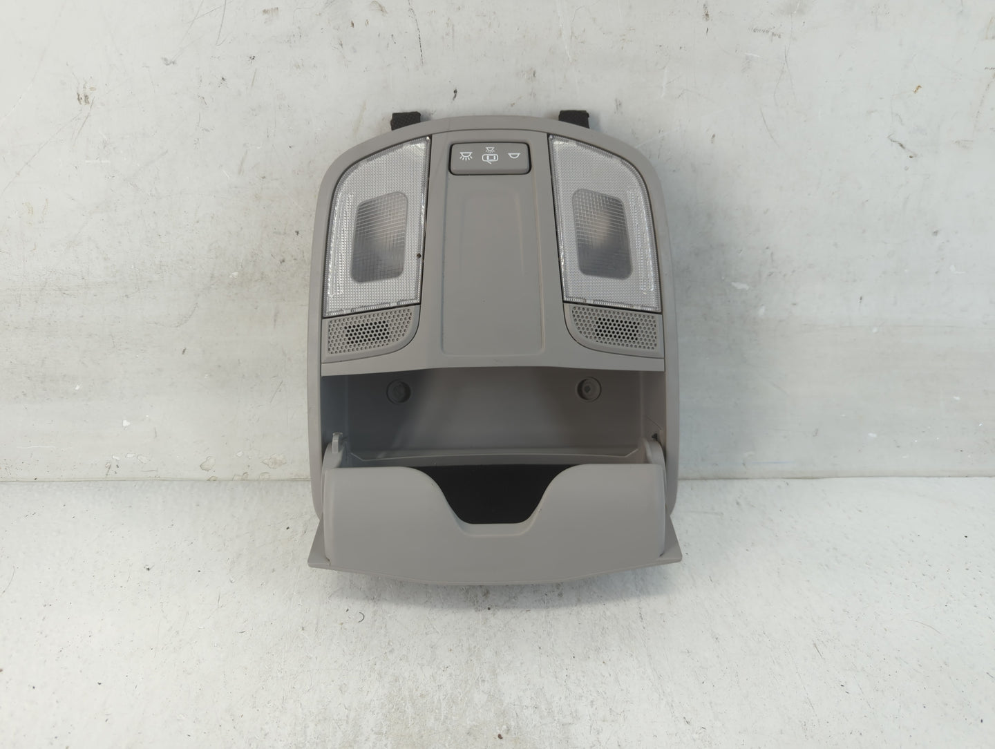 2016-2021 Hyundai Tucson Overhead Roof Console 918829 - Oemusedautoparts1.com