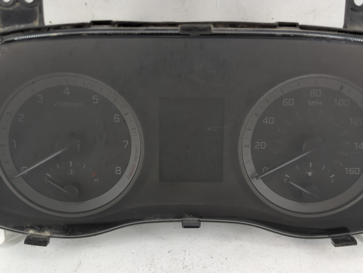 2016-2017 Hyundai Tucson Instrument Cluster Speedometer Gauges P/N:94001-D3172 Fits Fits 2016 2017 OEM Used Auto Parts - Oem