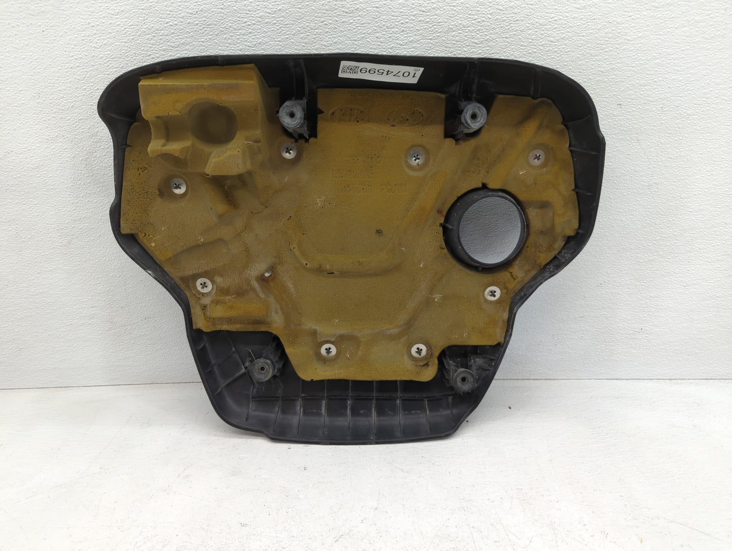 2017 Hyundai Veloster Engine Cover - Oemusedautoparts1.com