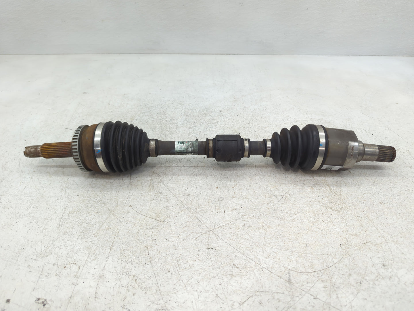 2016-2017 Hyundai Veloster Axle Shaft Front Driver Cv C/v - Oemusedautoparts1.com