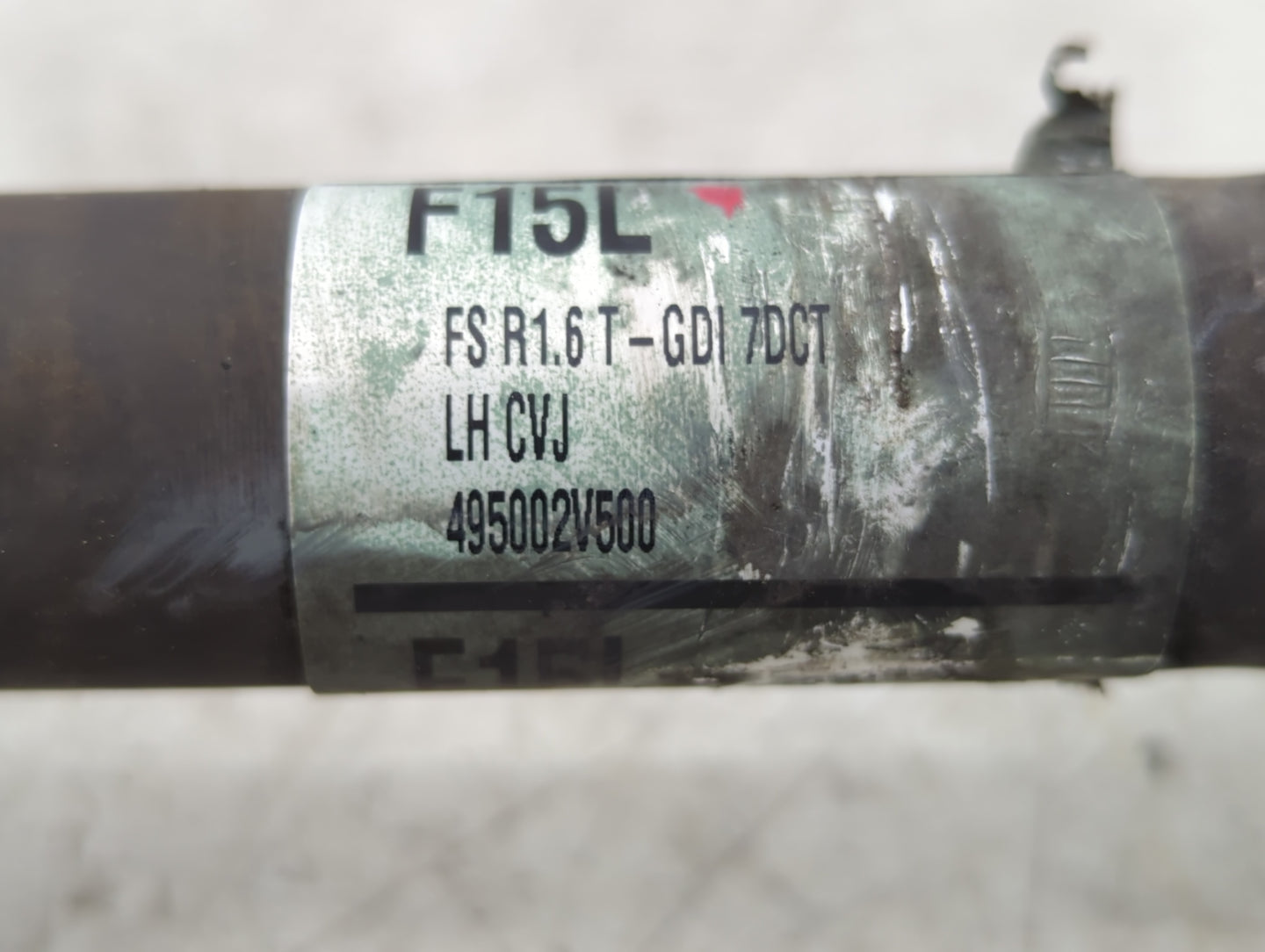 2016-2017 Hyundai Veloster Axle Shaft Front Driver Cv C/v - Oemusedautoparts1.com