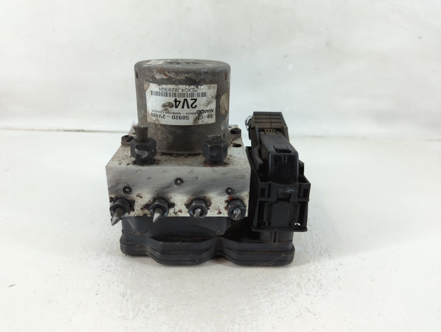 2015-2017 Hyundai Veloster ABS Pump Control Module Replacement P/N:58920-2V480 Fits Fits 2015 2016 2017 OEM Used Auto Parts 