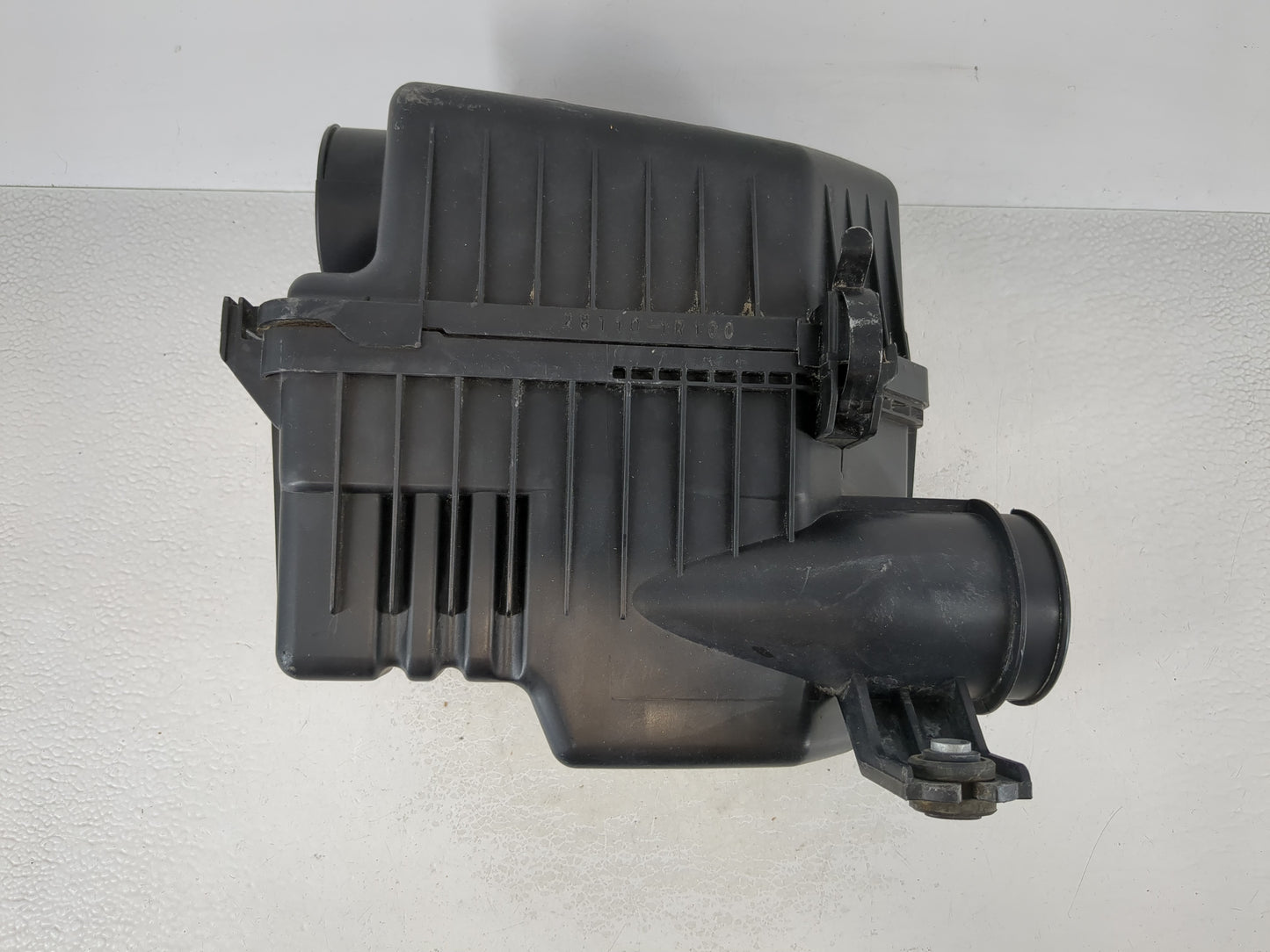 2012-2017 Hyundai Veloster Air Cleaner Intake-duct Hose Tube - Oemusedautoparts1.com