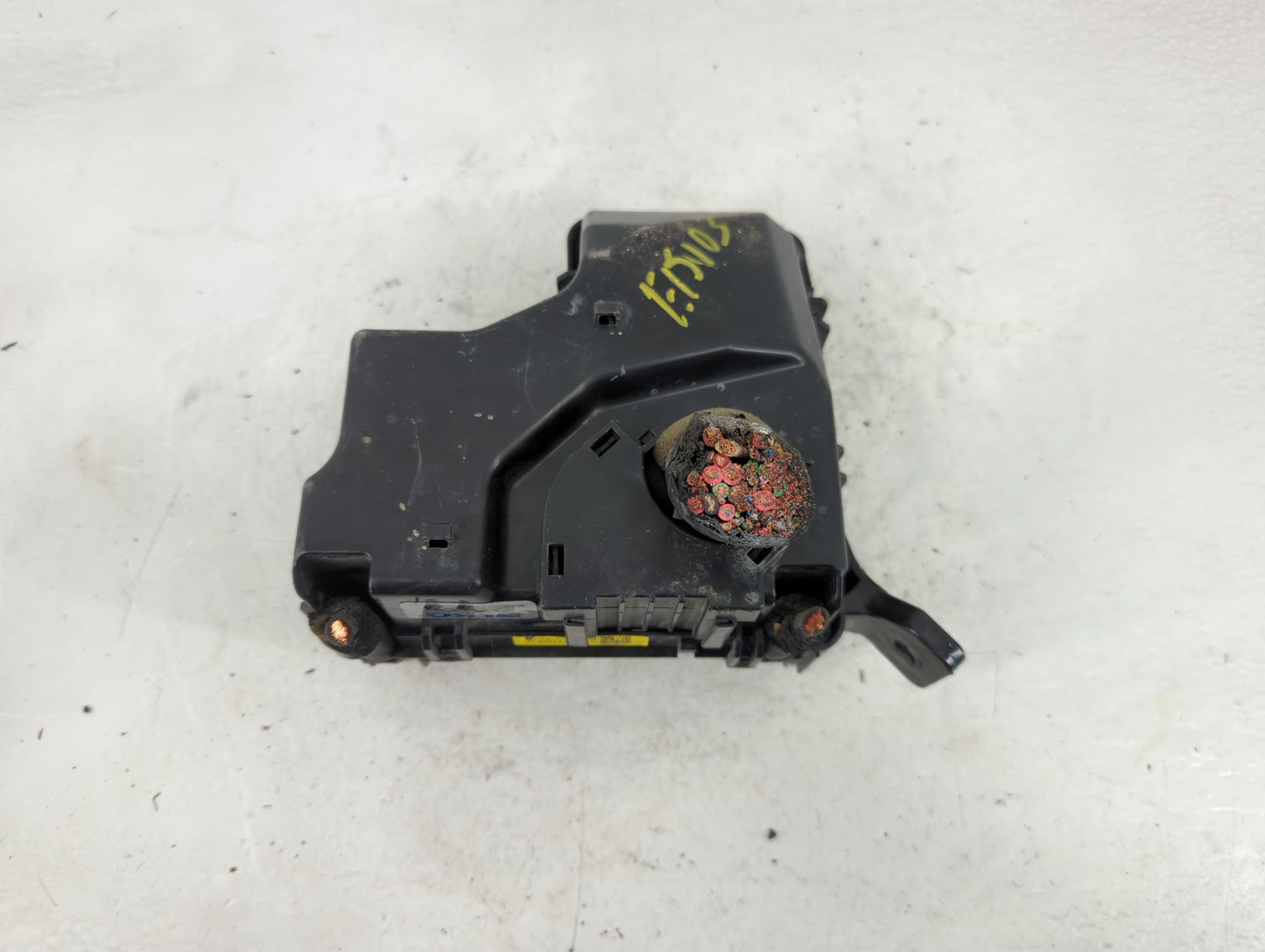 2016-2017 Hyundai Veloster Fusebox Fuse Box Panel Relay Module P/N:91941-2V420 Fits Fits 2016 2017 OEM Used Auto Parts - Oem