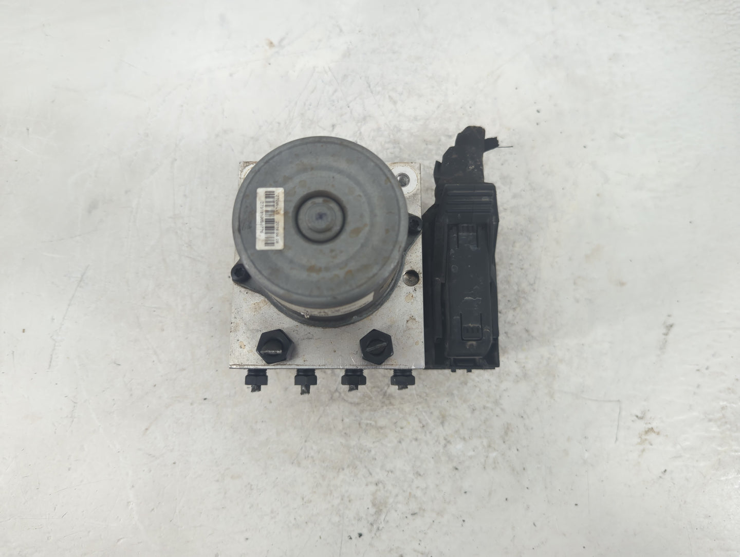 2015-2017 Hyundai Veloster ABS Pump Control Module Replacement P/N:58920-2V480 Fits Fits 2015 2016 2017 OEM Used Auto Parts 