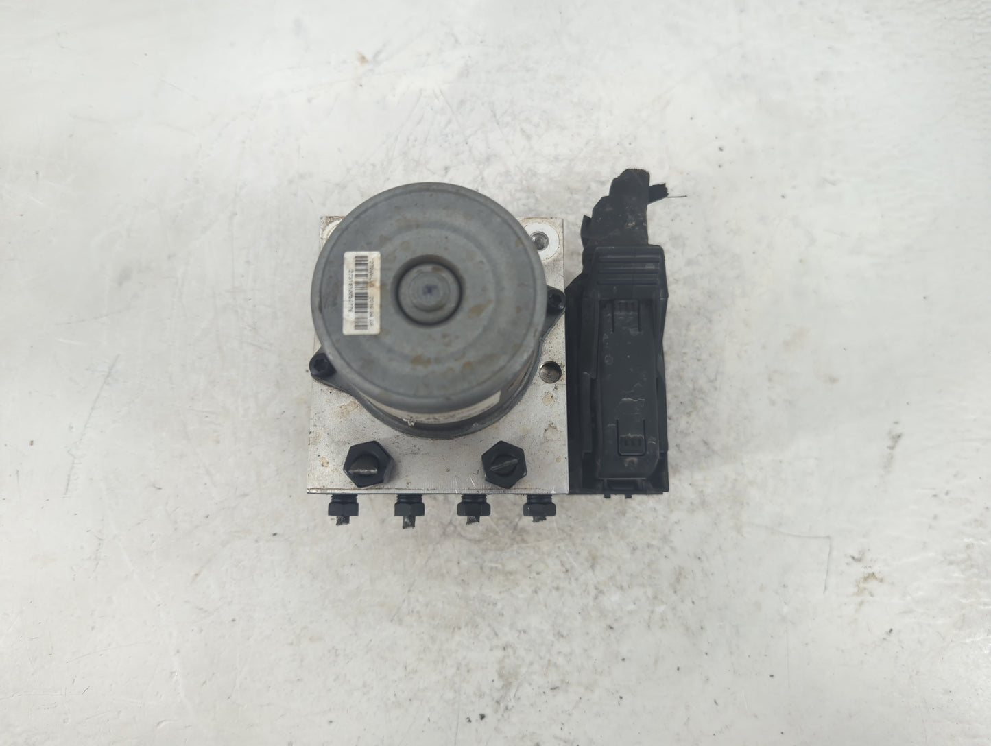 2015-2017 Hyundai Veloster ABS Pump Control Module Replacement P/N:58920-2V480 Fits Fits 2015 2016 2017 OEM Used Auto Parts 