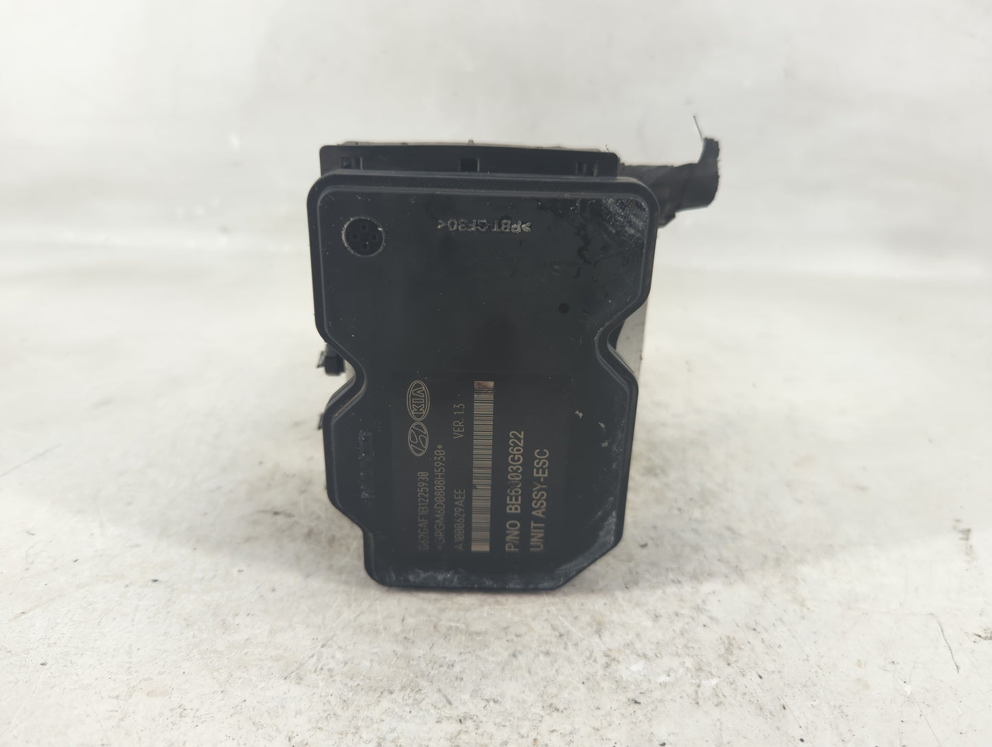2015-2017 Hyundai Veloster ABS Pump Control Module Replacement P/N:58920-2V480 Fits Fits 2015 2016 2017 OEM Used Auto Parts 