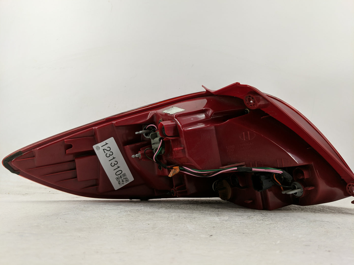 2012-2017 Hyundai Veloster Tail Light Assembly Passenger Right OEM Fits Fits 2012 2013 2014 2015 2016 2017 OEM Used Auto Par