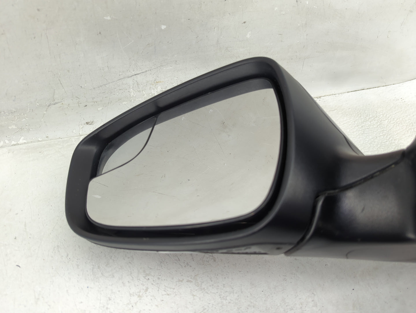2014-2017 Hyundai Veloster Driver Side View Mirror - Left Door Mirror OEM Used - Oemusedautoparts1.com