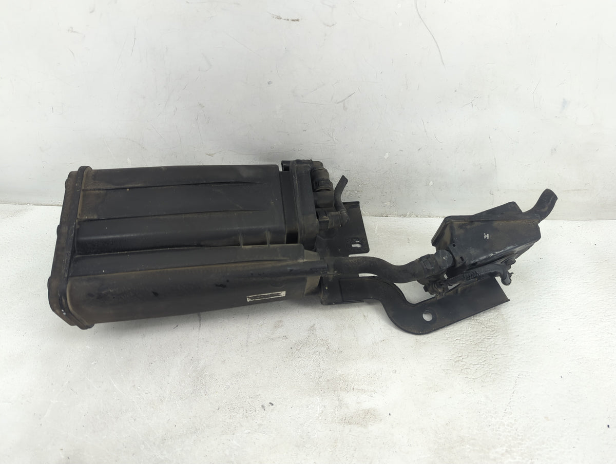 2017 Hyundai Veloster Fuel Vapor Charcoal Canister 1410988 - Oemusedautoparts1.com