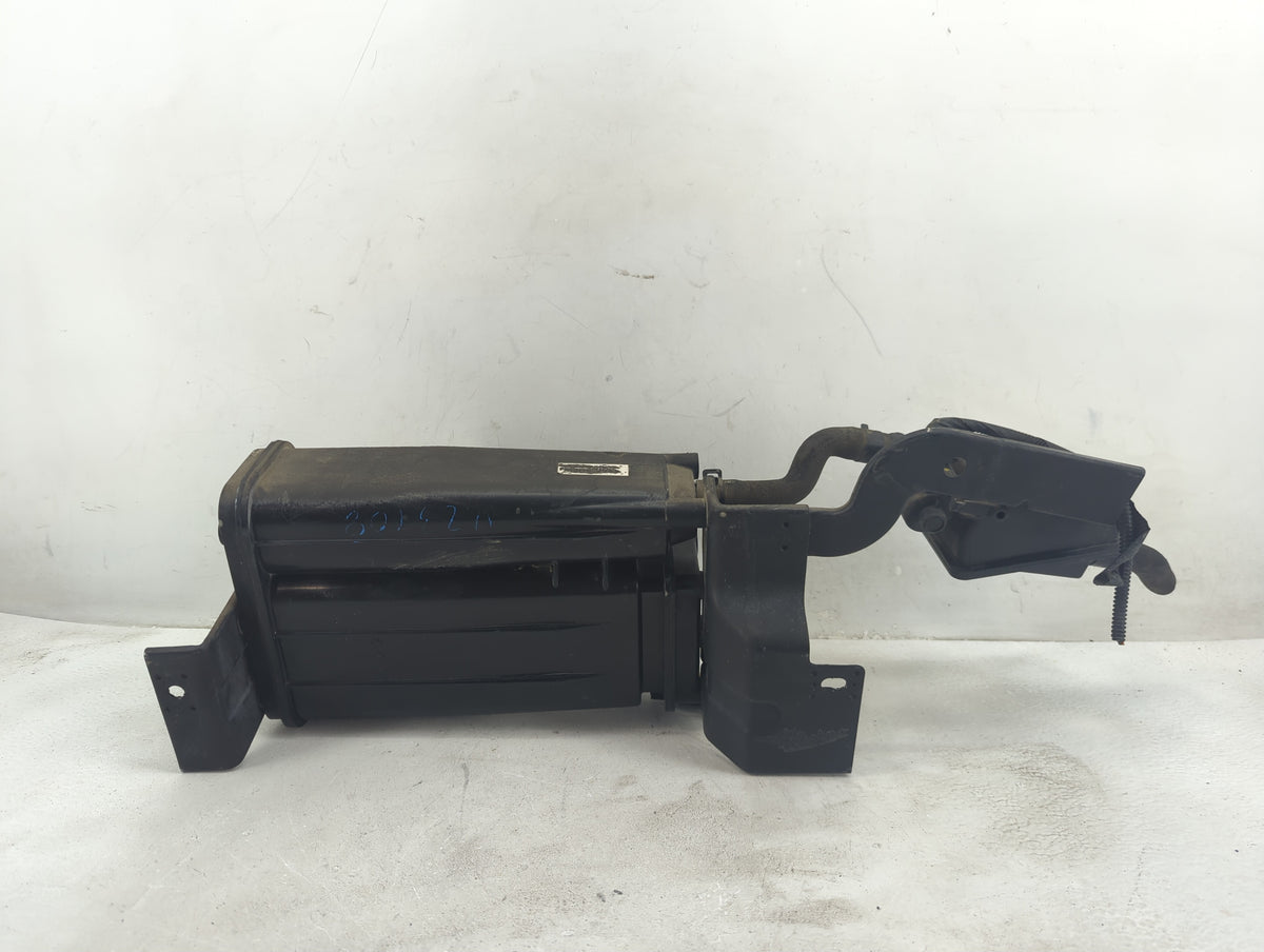 2017 Hyundai Veloster Fuel Vapor Charcoal Canister 1410988 - Oemusedautoparts1.com
