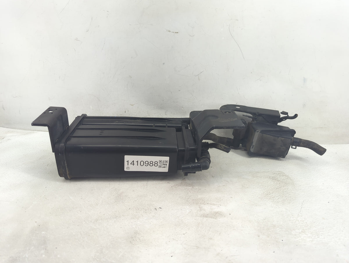 2017 Hyundai Veloster Fuel Vapor Charcoal Canister 1410988 - Oemusedautoparts1.com
