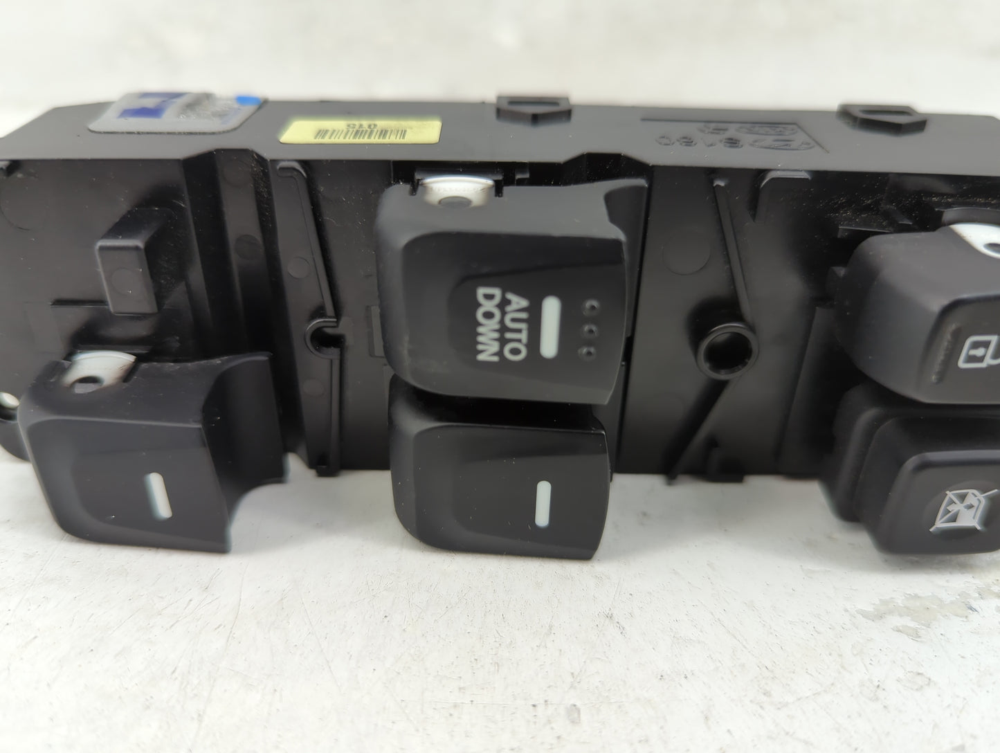 2012-2017 Hyundai Veloster Master Power Window Switch Replacement Driver Side Left P/N:299103333 Fits OEM Used Auto Parts - 
