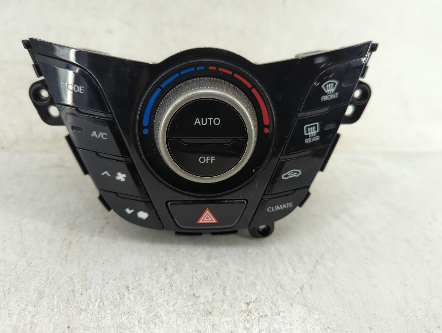 2016-2017 Hyundai Veloster Climate Control Module Temperature AC/Heater Replacement Fits Fits 2016 2017 OEM Used Auto Parts 