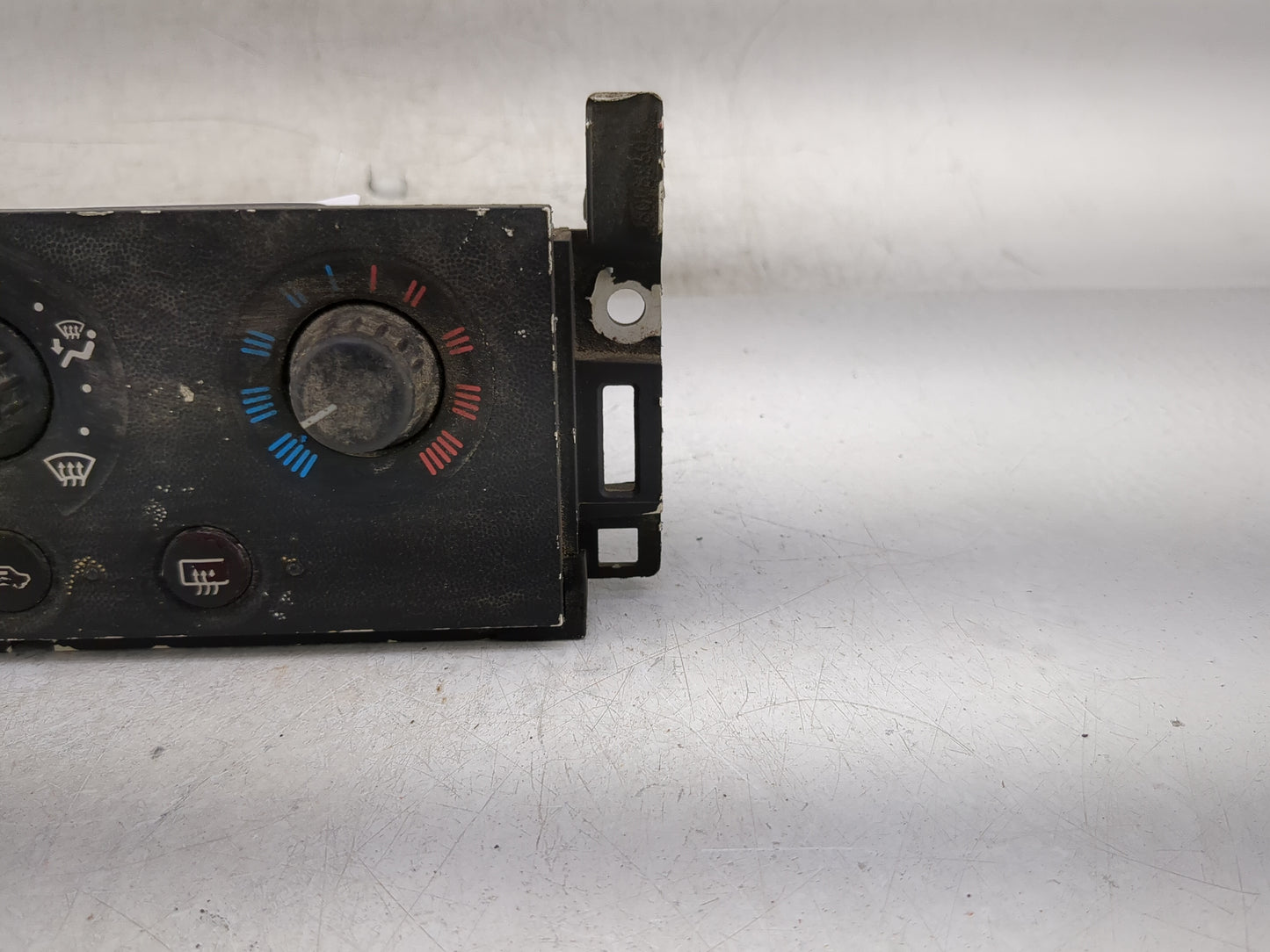 2012-2017 Hyundai Veloster Climate Control Module Temperature AC/Heater Replacement P/N:152988545276 Fits OEM Used Auto Part