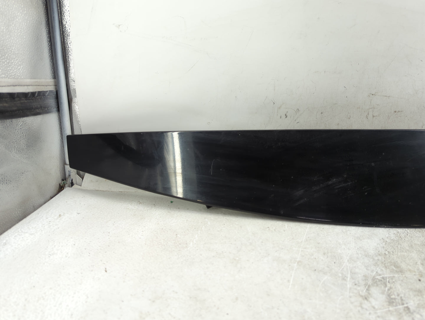 2012-2017 Hyundai Veloster Trunk/decklid/hatch/tailgate Oem - Oemusedautoparts1.com