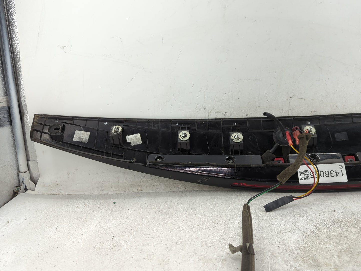 2012-2017 Hyundai Veloster Trunk/decklid/hatch/tailgate Oem - Oemusedautoparts1.com