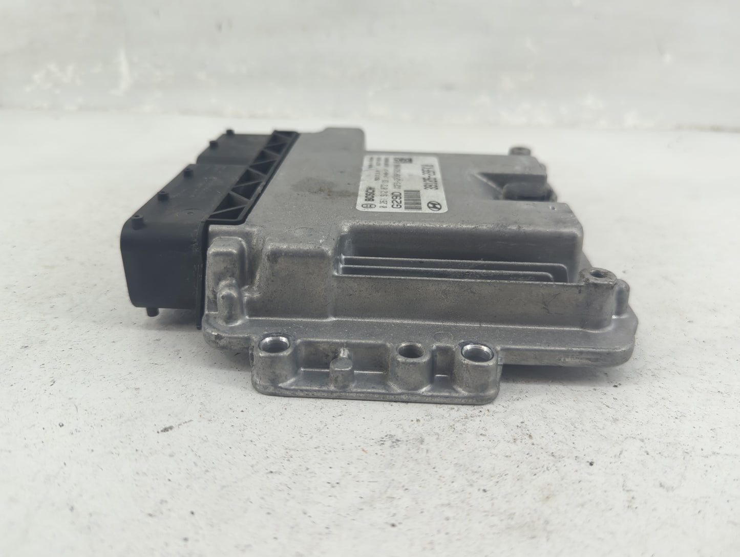 2016-2017 Hyundai Veloster PCM Engine Control Computer ECU ECM PCU OEM P/N:0 261 S12 072 39125-2BFK0 Fits Fits 2016 2017 OEM