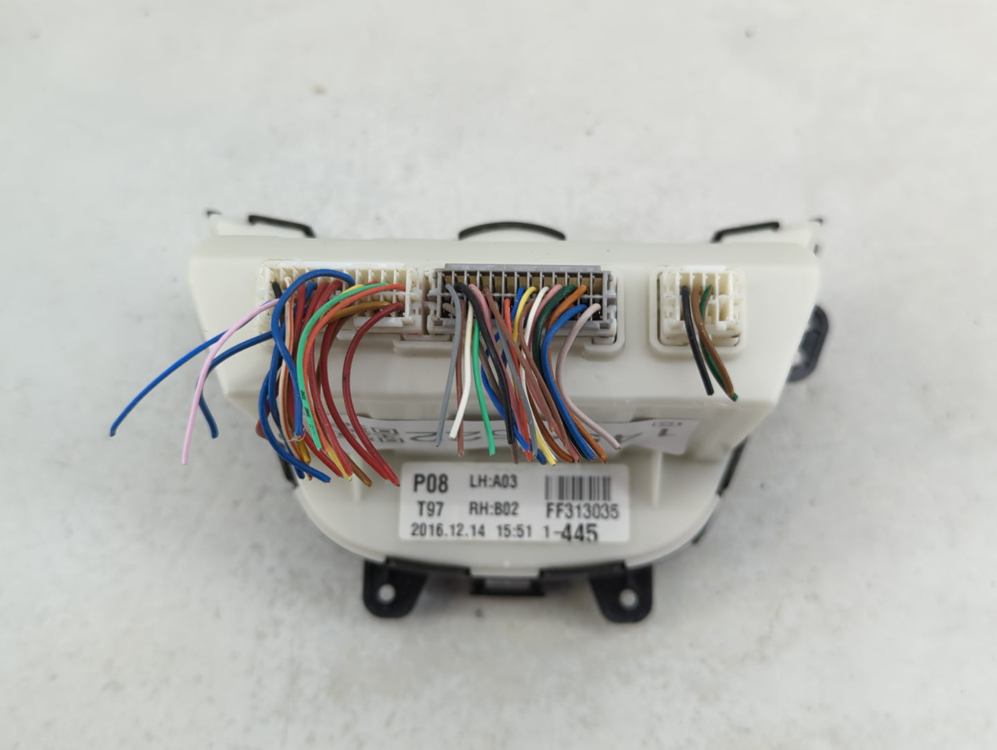 2016-2017 Hyundai Veloster Climate Control Module Temperature AC/Heater Replacement Fits Fits 2016 2017 OEM Used Auto Parts 