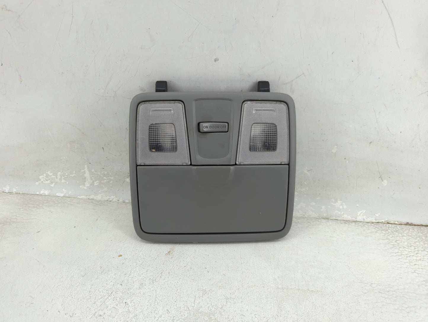2017 Hyundai Veloster Overhead Roof Console - Oemusedautoparts1.com