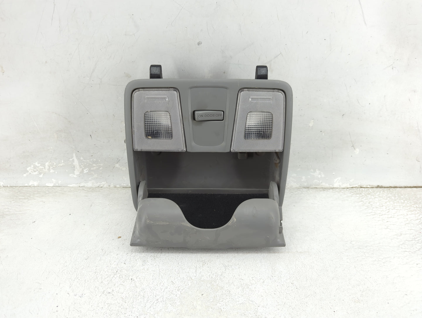 2017 Hyundai Veloster Overhead Roof Console - Oemusedautoparts1.com