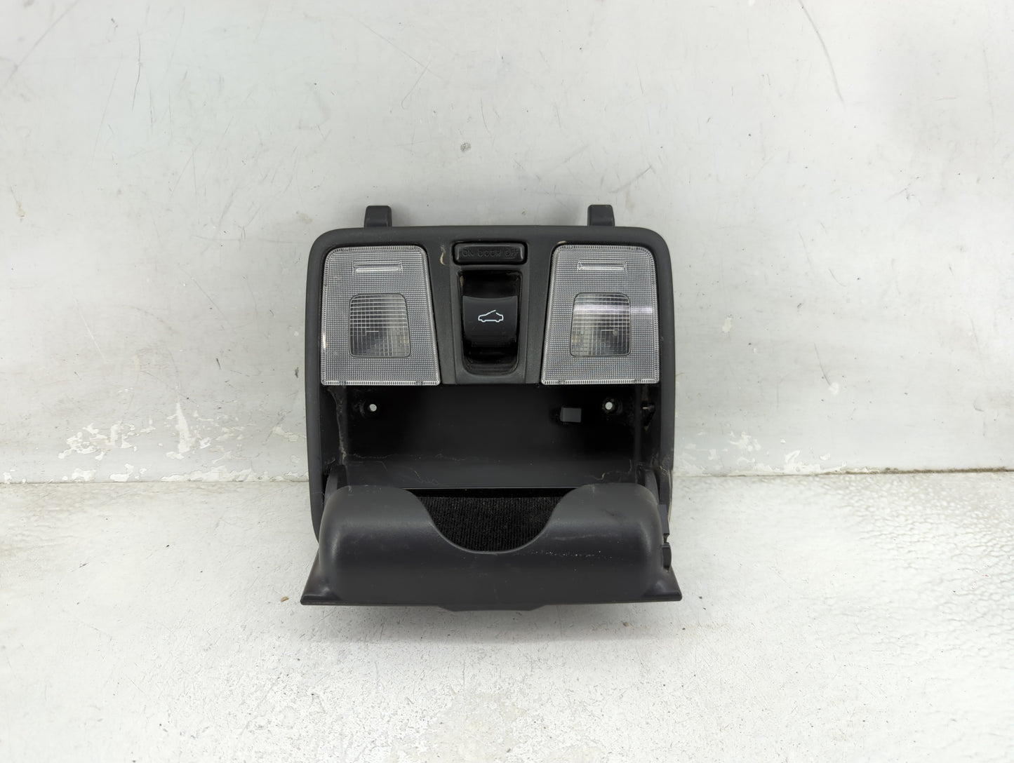 2017 Hyundai Veloster Overhead Roof Console - Oemusedautoparts1.com