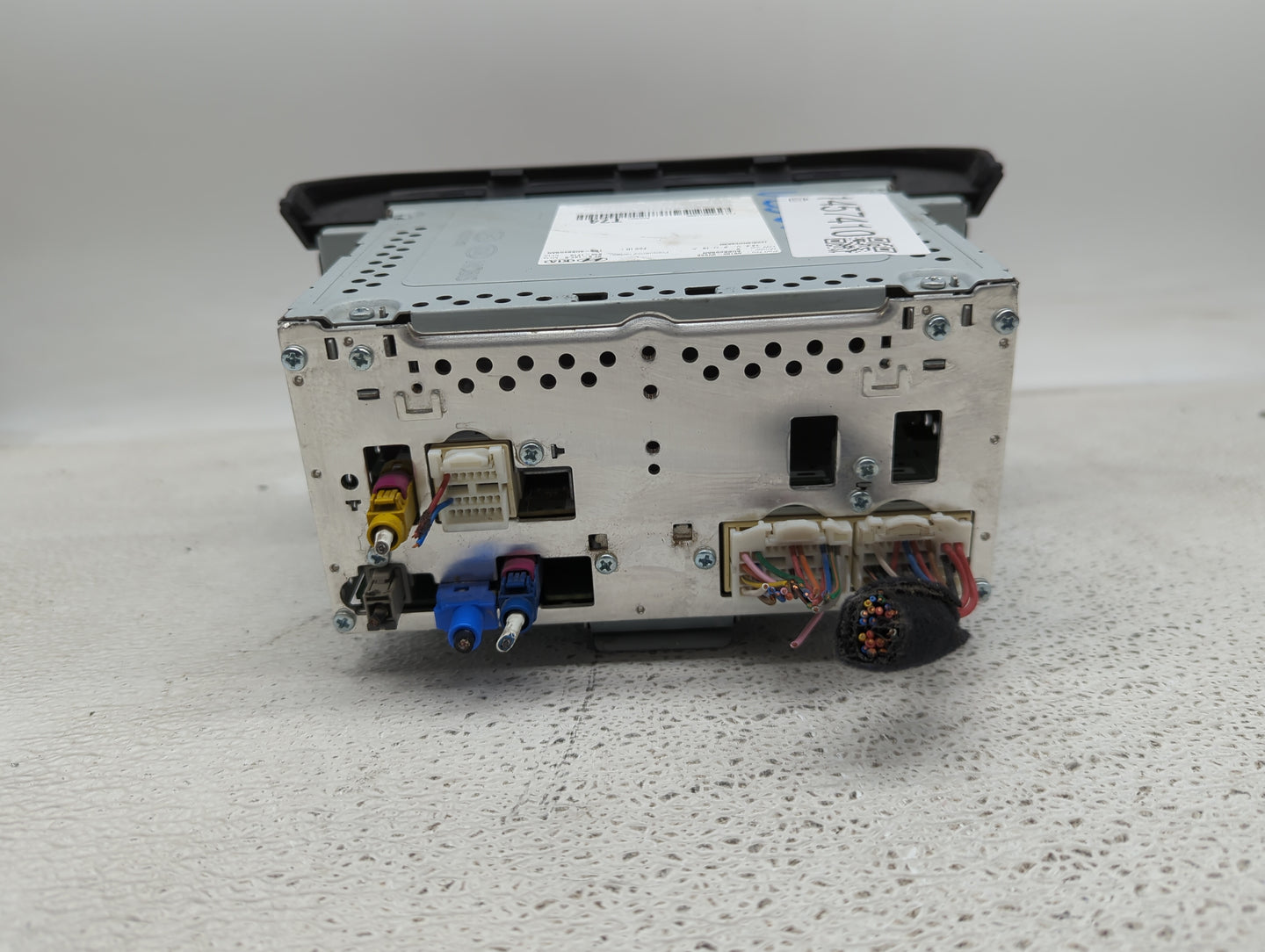 2016-2017 Hyundai Veloster Radio AM FM Cd Player Receiver Replacement P/N:96160-2V000 ADBB0GSAN Fits Fits 2016 2017 OEM Used
