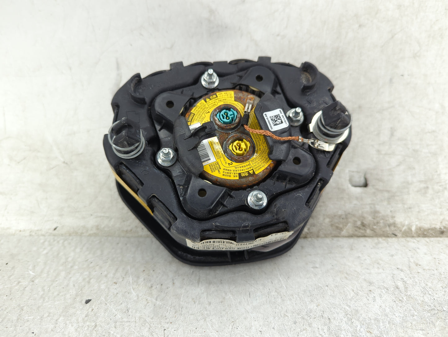 2012-2017 Hyundai Veloster Air Bag Driver Left Steering Wheel Mounted 1458772 - Oemusedautoparts1.com