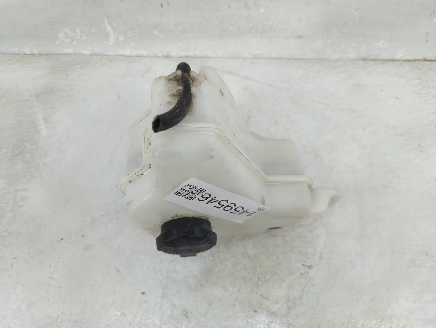 2013 Hyundai Veloster Radiator Coolant Overflow Expansion Tank Bottle 1459546 - Oemusedautoparts1.com