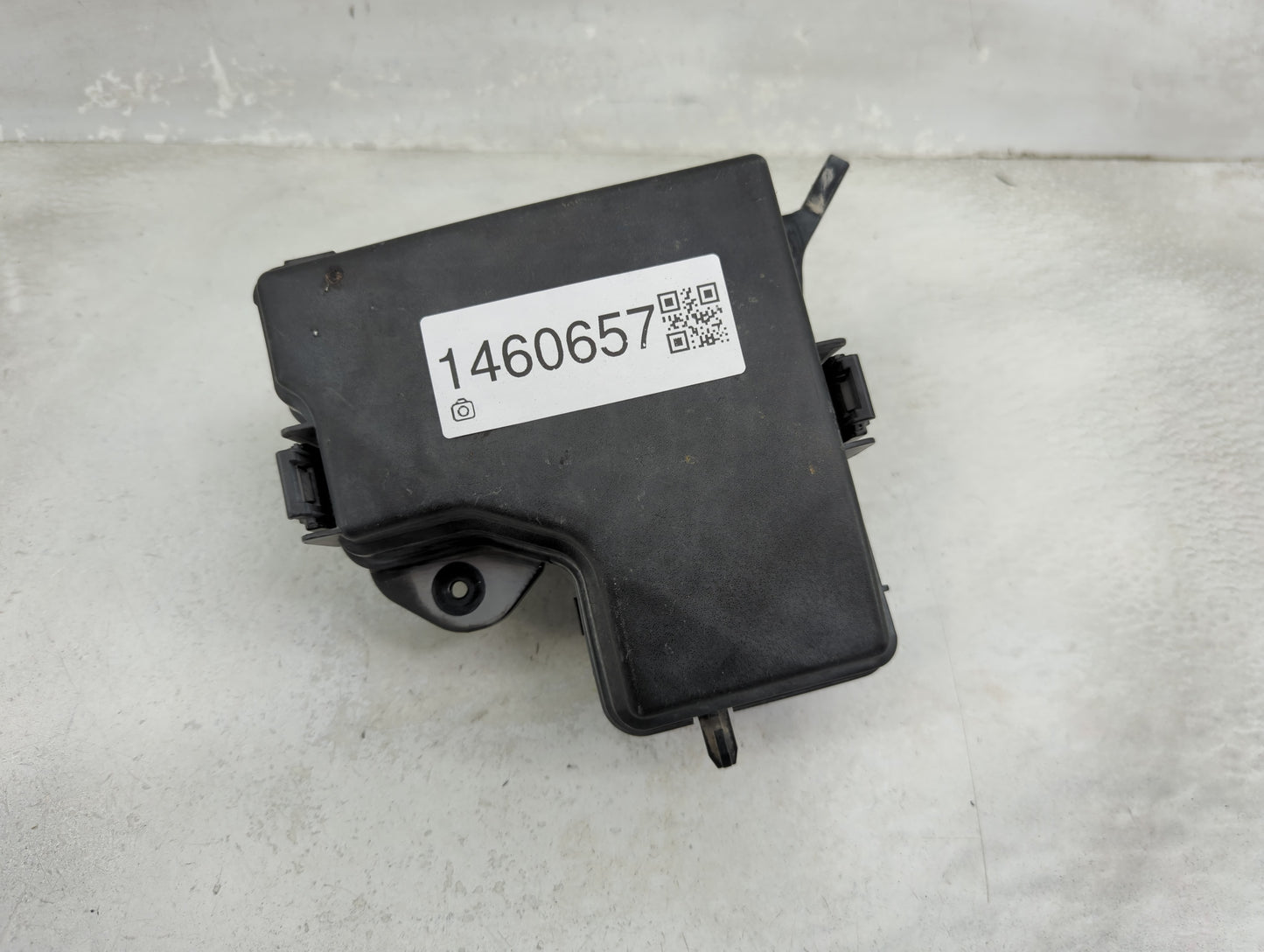 2015-2017 Hyundai Veloster Fusebox Fuse Box Panel Relay Module P/N:18790-01030 95210-2E000 Fits Fits 2015 2016 2017 OEM Used