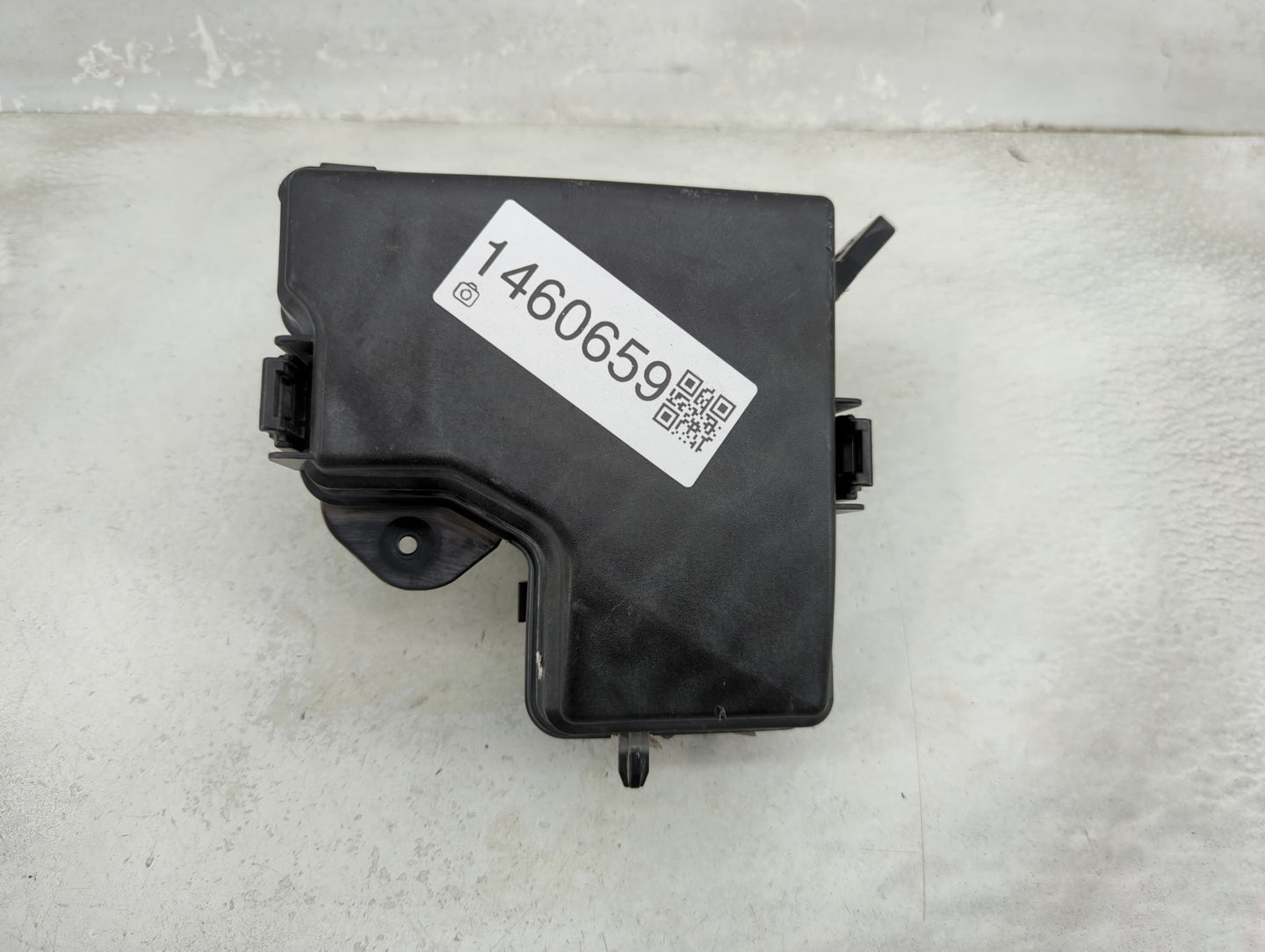 2016-2017 Hyundai Veloster Fusebox Fuse Box Panel Relay Module P/N:18790-01031 91941-2V420 Fits Fits 2016 2017 OEM Used Auto