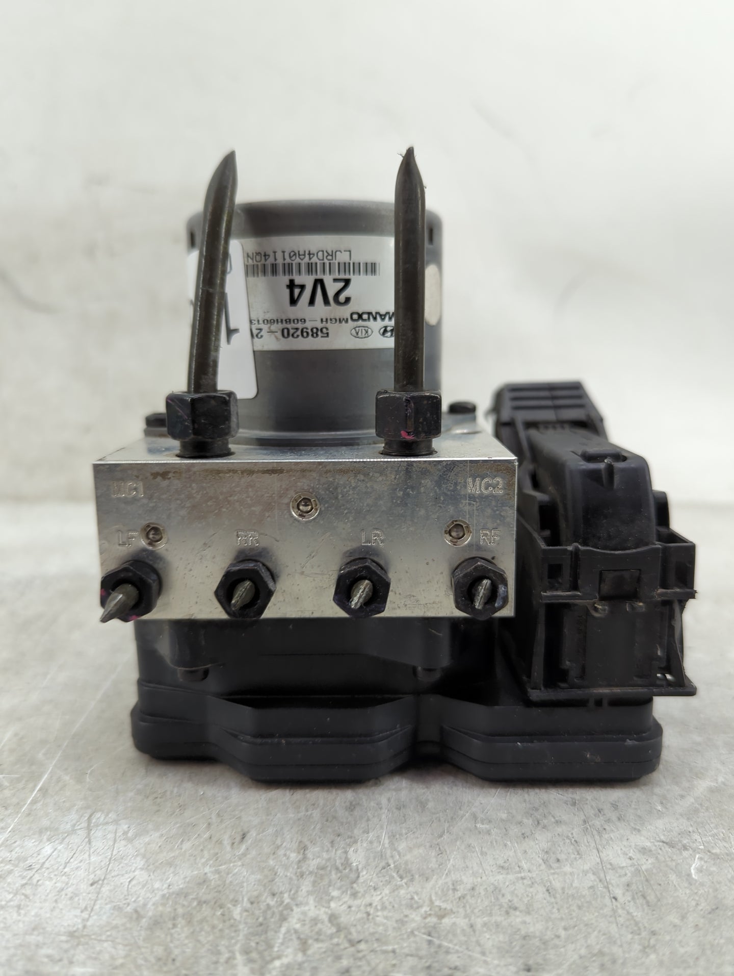 2015-2017 Hyundai Veloster ABS Pump Control Module Replacement Fits Fits 2015 2016 2017 OEM Used Auto Parts - Oemusedautopar