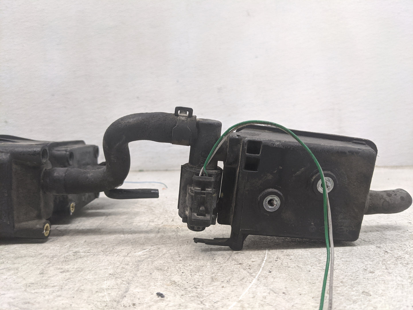 2017 Hyundai Veloster Fuel Vapor Charcoal Canister 1462273 - Oemusedautoparts1.com
