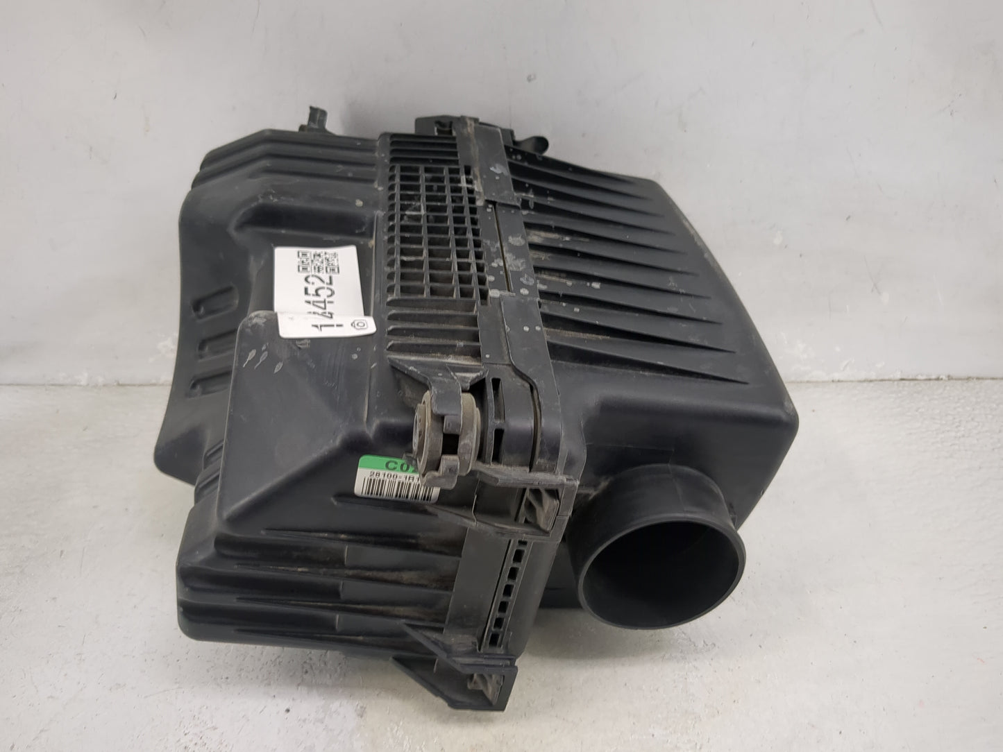 2015-2017 Hyundai Veloster Air Cleaner Intake-duct Hose Tube 1463452 - Oemusedautoparts1.com
