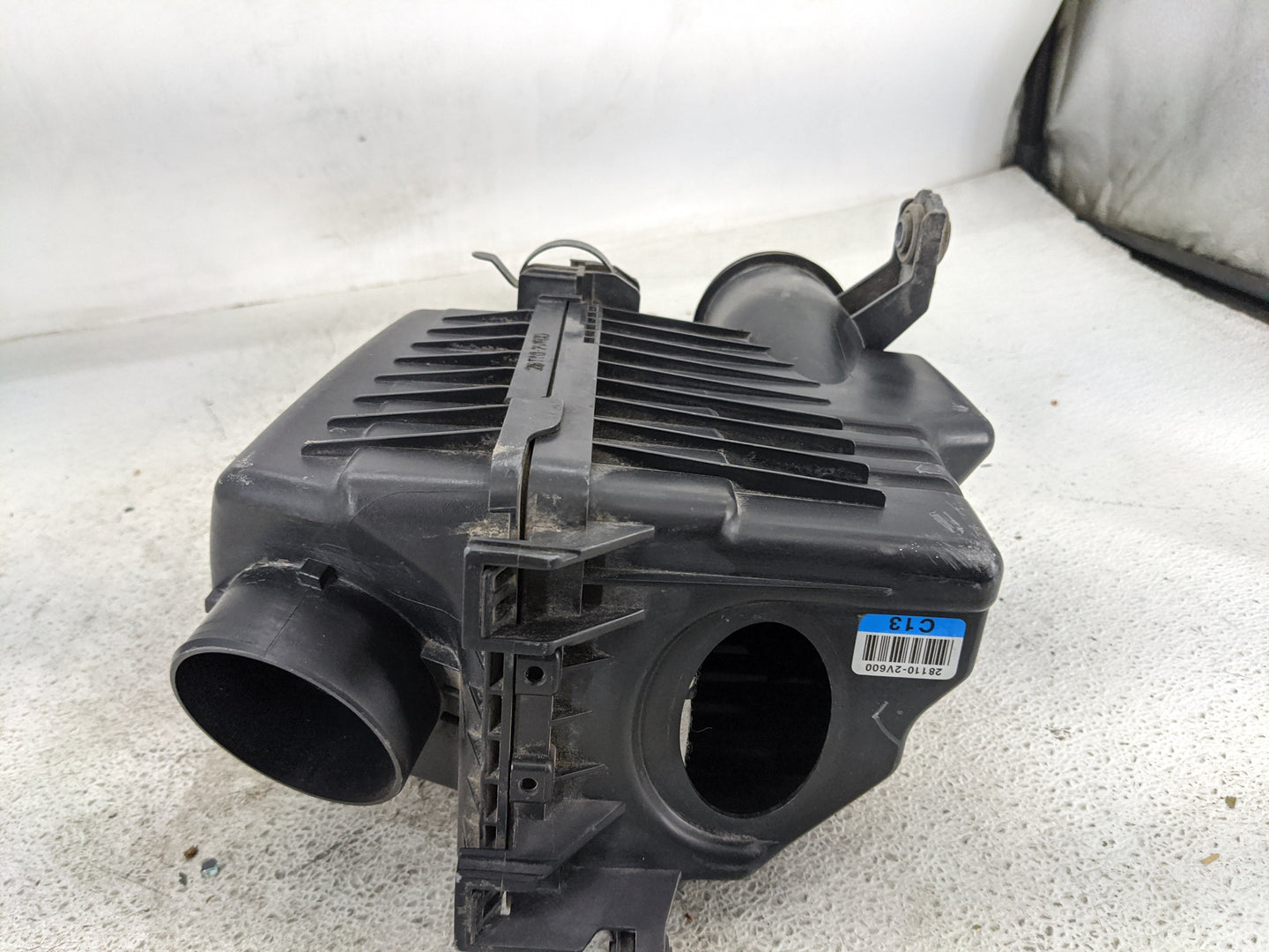 2015-2017 Hyundai Veloster Air Cleaner Intake-duct Hose Tube - Oemusedautoparts1.com