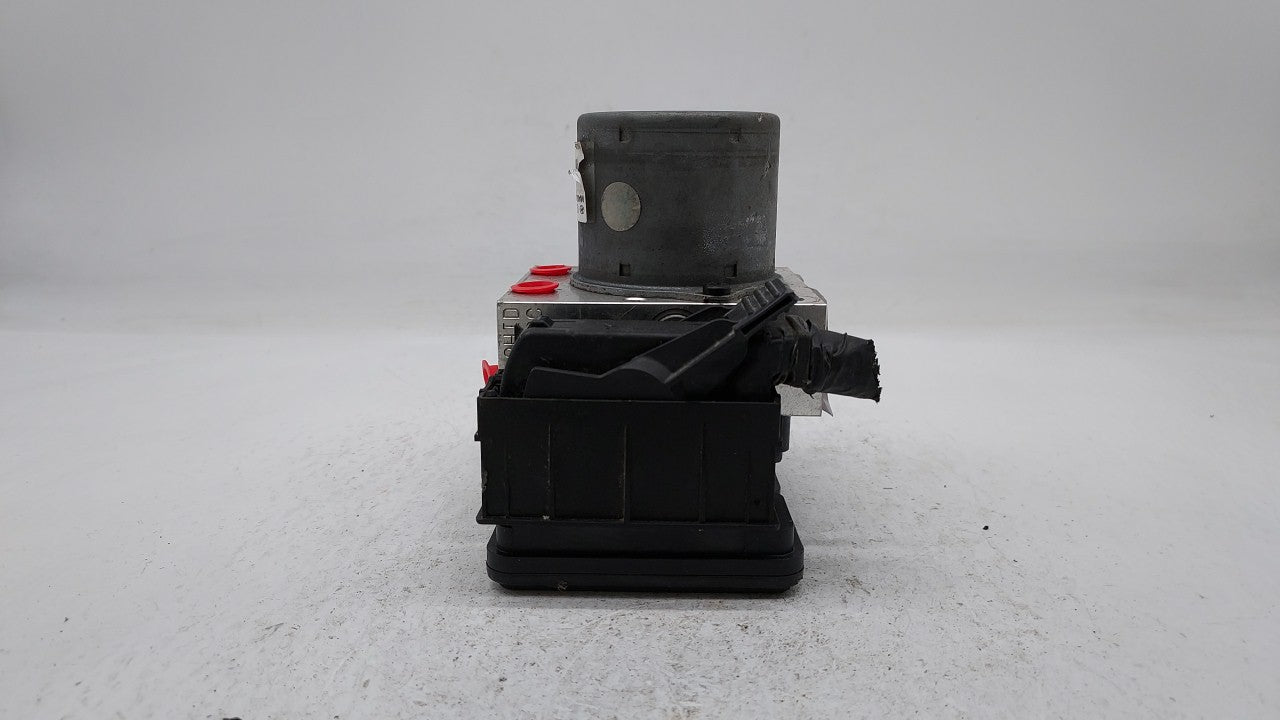 2015-2017 Hyundai Veloster ABS Pump Control Module Replacement P/N:58920-2V470 58920-2V480 Fits Fits 2015 2016 2017 OEM Used