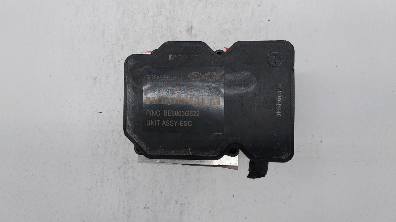 2015-2017 Hyundai Veloster ABS Pump Control Module Replacement P/N:58920-2V470 58920-2V480 Fits Fits 2015 2016 2017 OEM Used