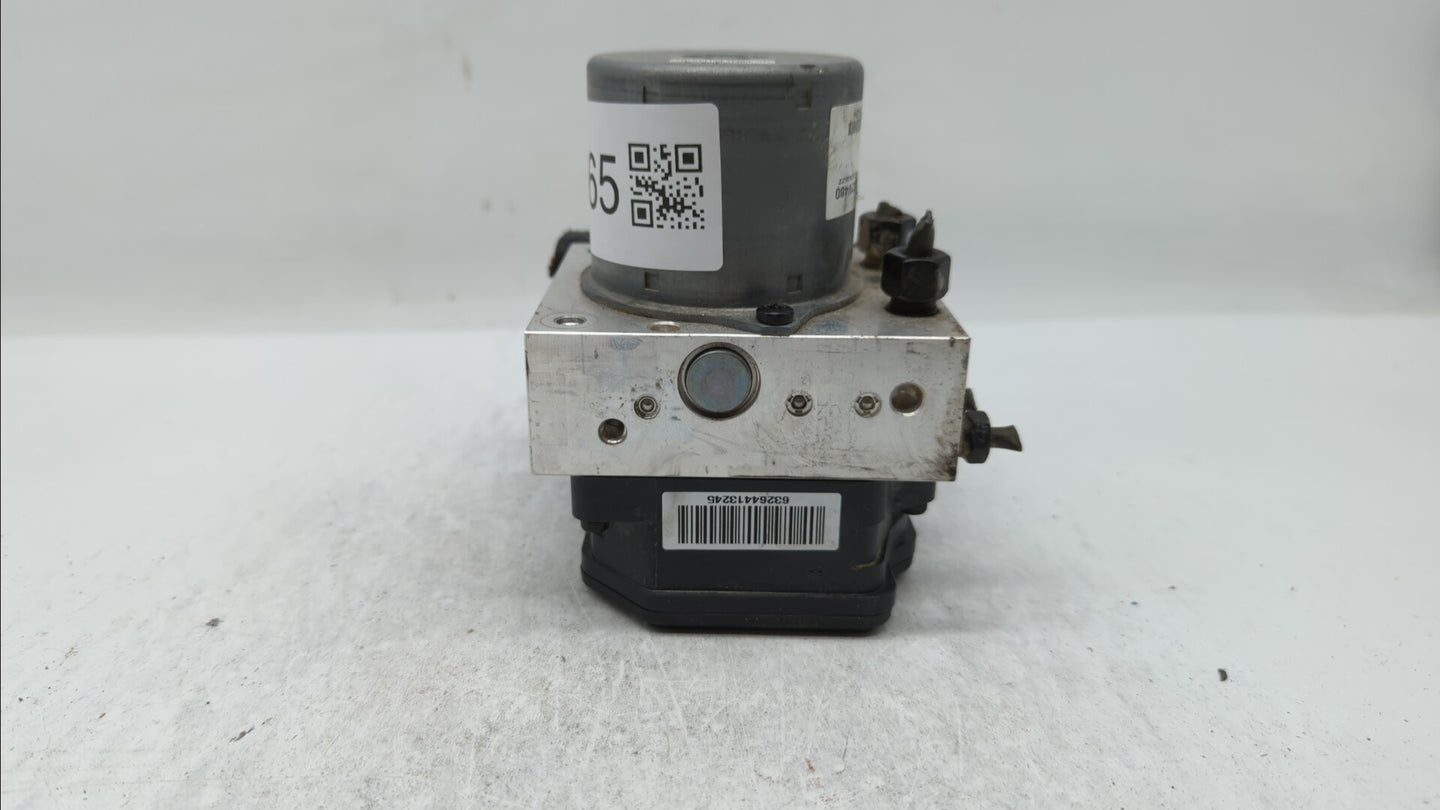 2017 Hyundai Veloster ABS Pump Control Module Replacement P/N:58920-2V480 Fits OEM Used Auto Parts - Oemusedautoparts1.com