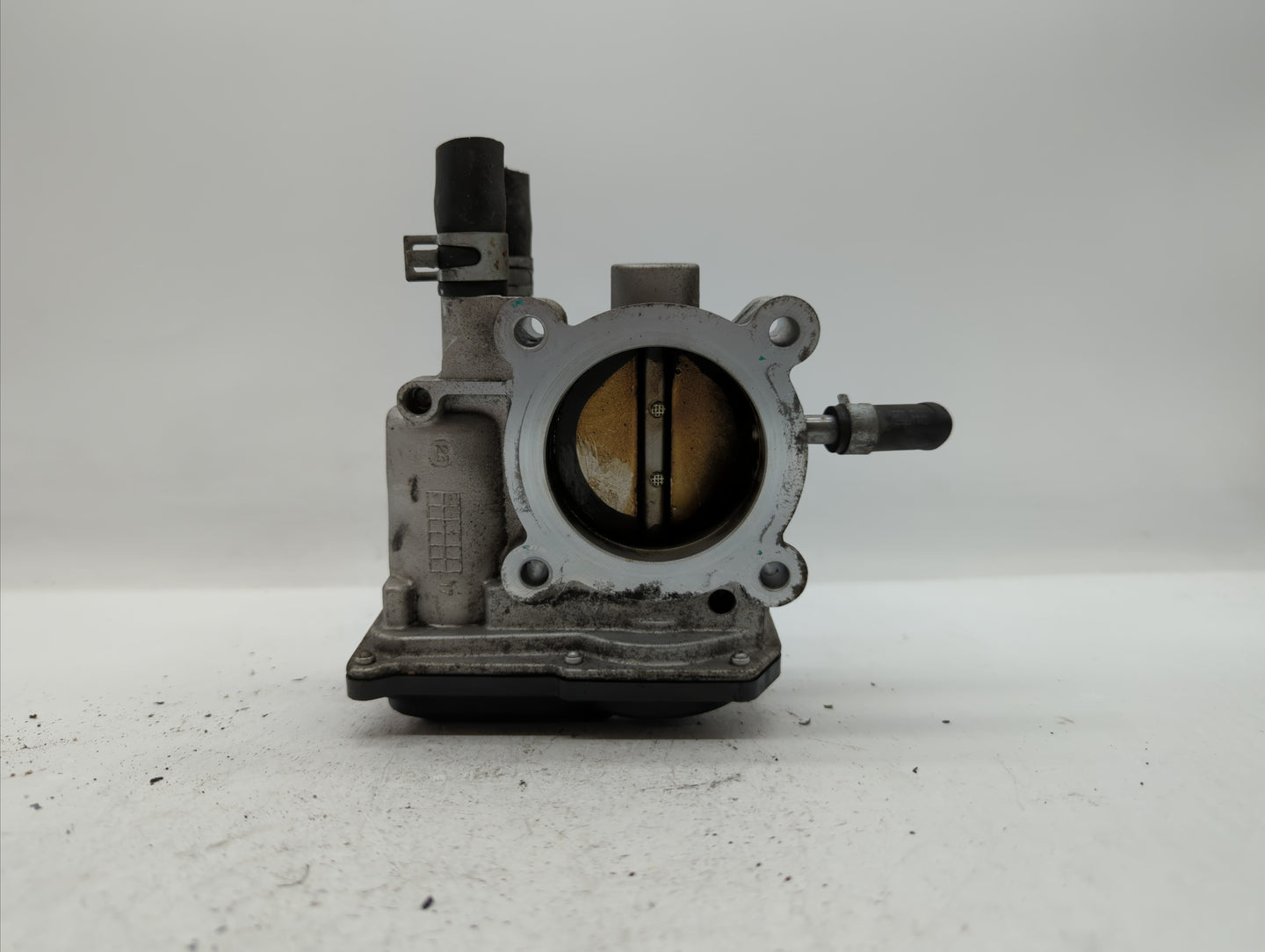 2012-2017 Hyundai Veloster Throttle Body P/N:35100-2B310 5302-1S02, 35100-2B300 Fits Fits 2012 2013 2014 2015 2016 2017 2018