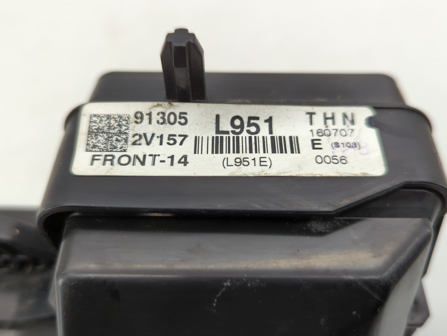 2015-2017 Hyundai Veloster Fusebox Fuse Box Panel Relay Module P/N:91305-2V157 Fits Fits 2015 2016 2017 OEM Used Auto Parts 