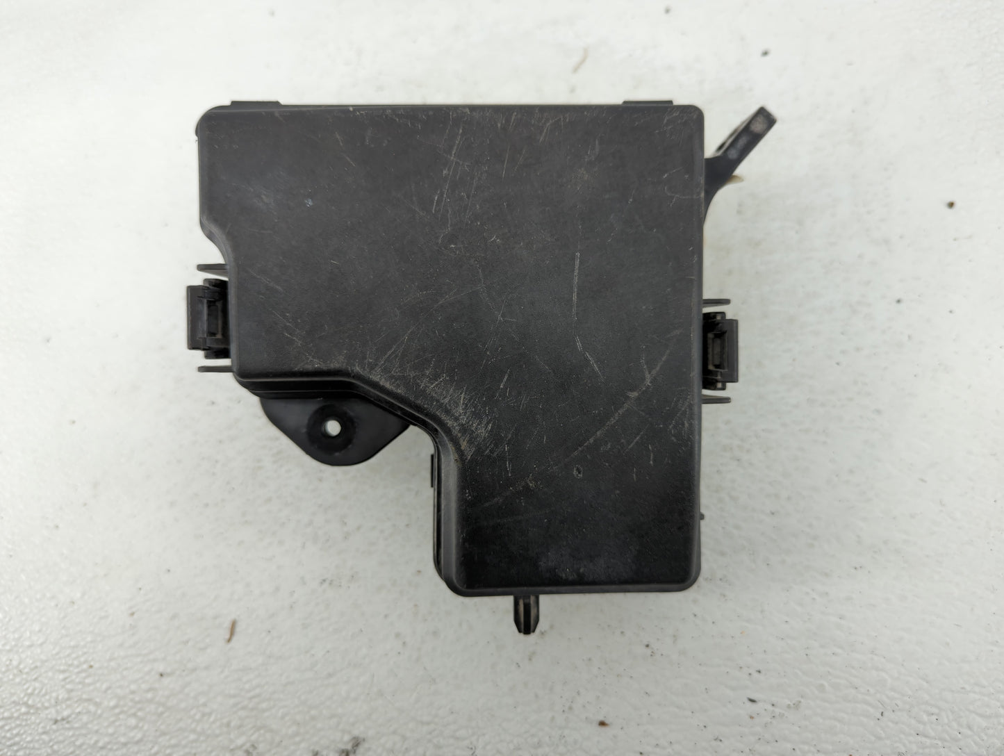 2016-2017 Hyundai Veloster Fusebox Fuse Box Panel Relay Module P/N:91236 2V039 Fits Fits 2016 2017 OEM Used Auto Parts - Oem