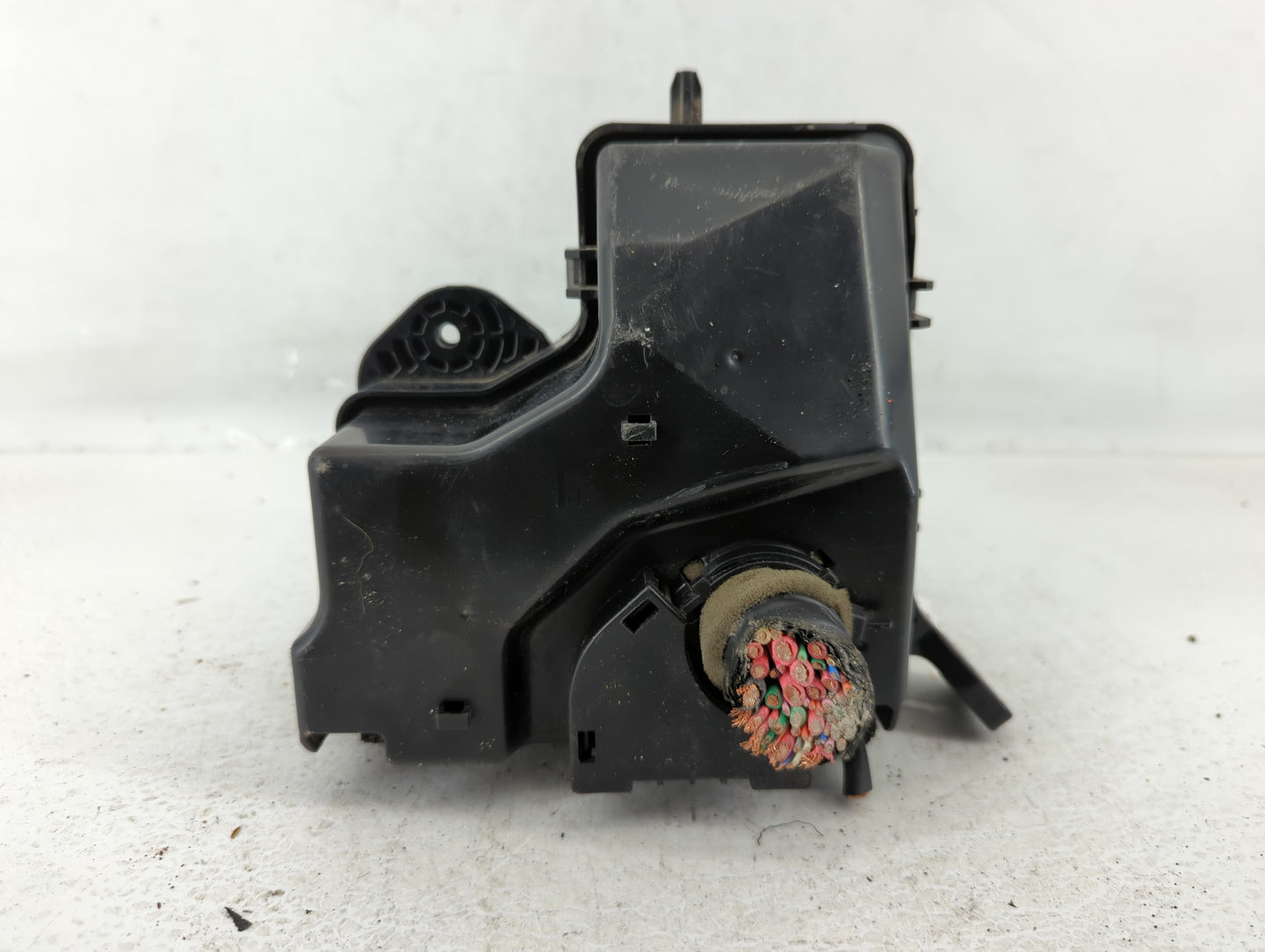 2016-2017 Hyundai Veloster Fusebox Fuse Box Panel Relay Module P/N:91236 2V039 Fits Fits 2016 2017 OEM Used Auto Parts - Oem