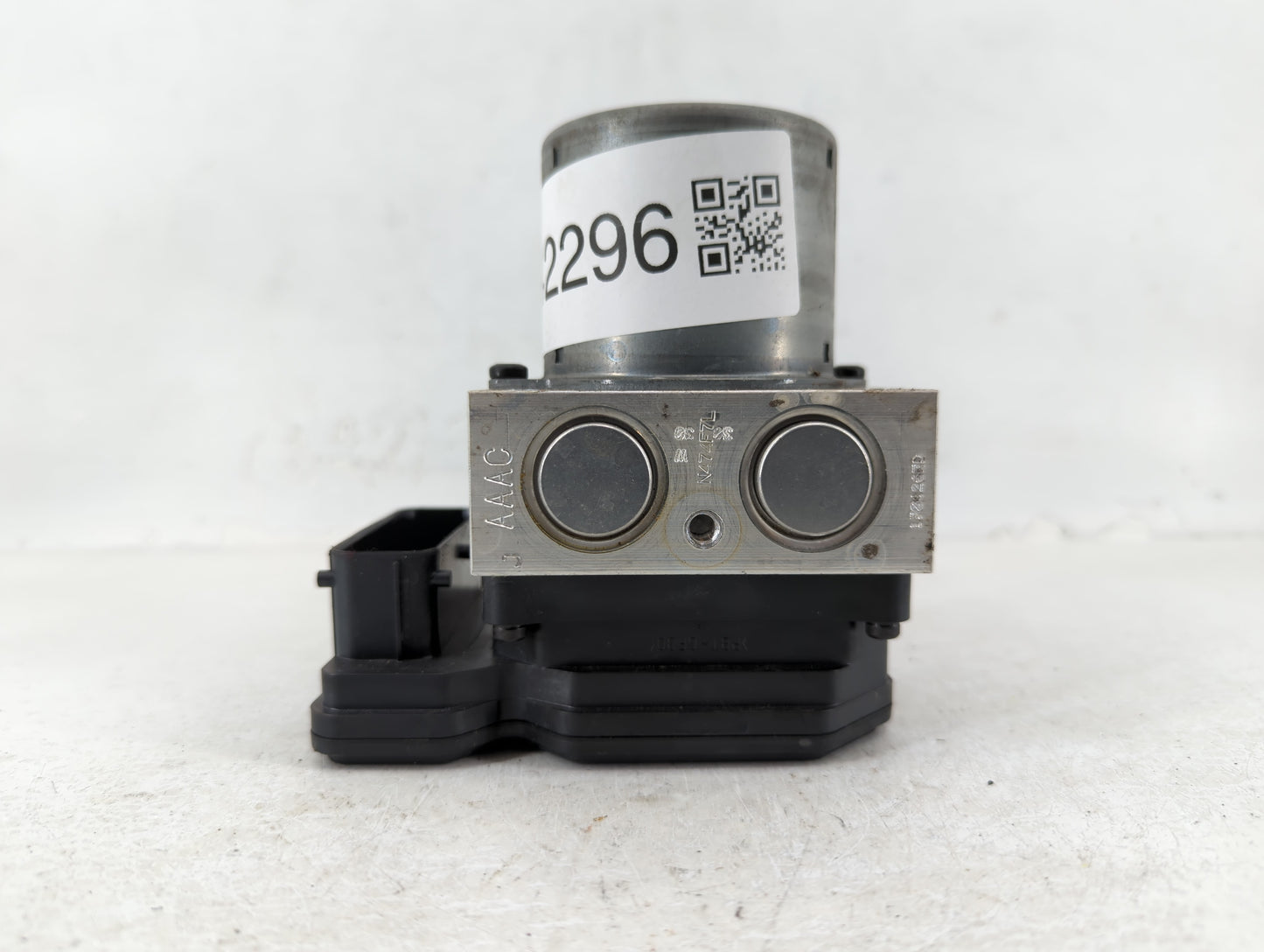 2015-2017 Hyundai Veloster ABS Pump Control Module Replacement P/N:58920-2V480 Fits Fits 2015 2016 2017 OEM Used Auto Parts 