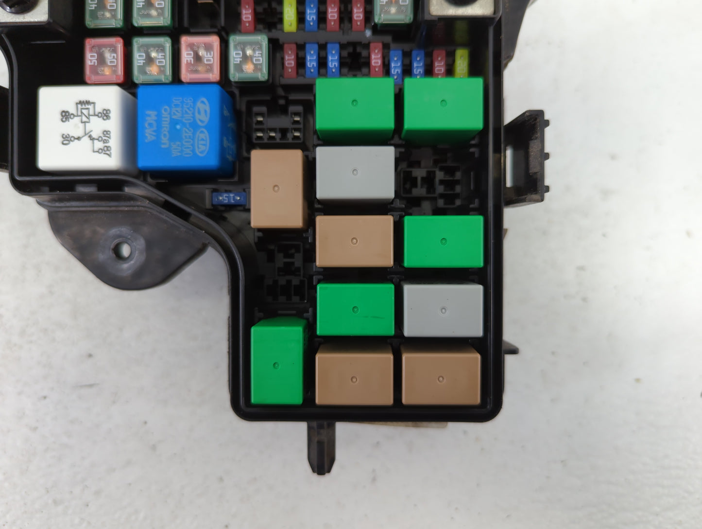 2015-2017 Hyundai Veloster Fusebox Fuse Box Panel Relay Module P/N:91236 2V039 Fits Fits 2015 2016 2017 OEM Used Auto Parts 
